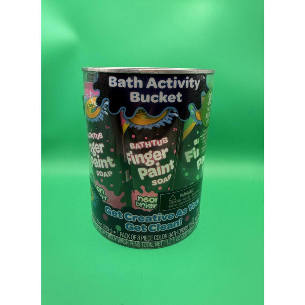 New Crayola Bath Activity Bucket-Get Creative As You Clean‎ 30 Piece Set